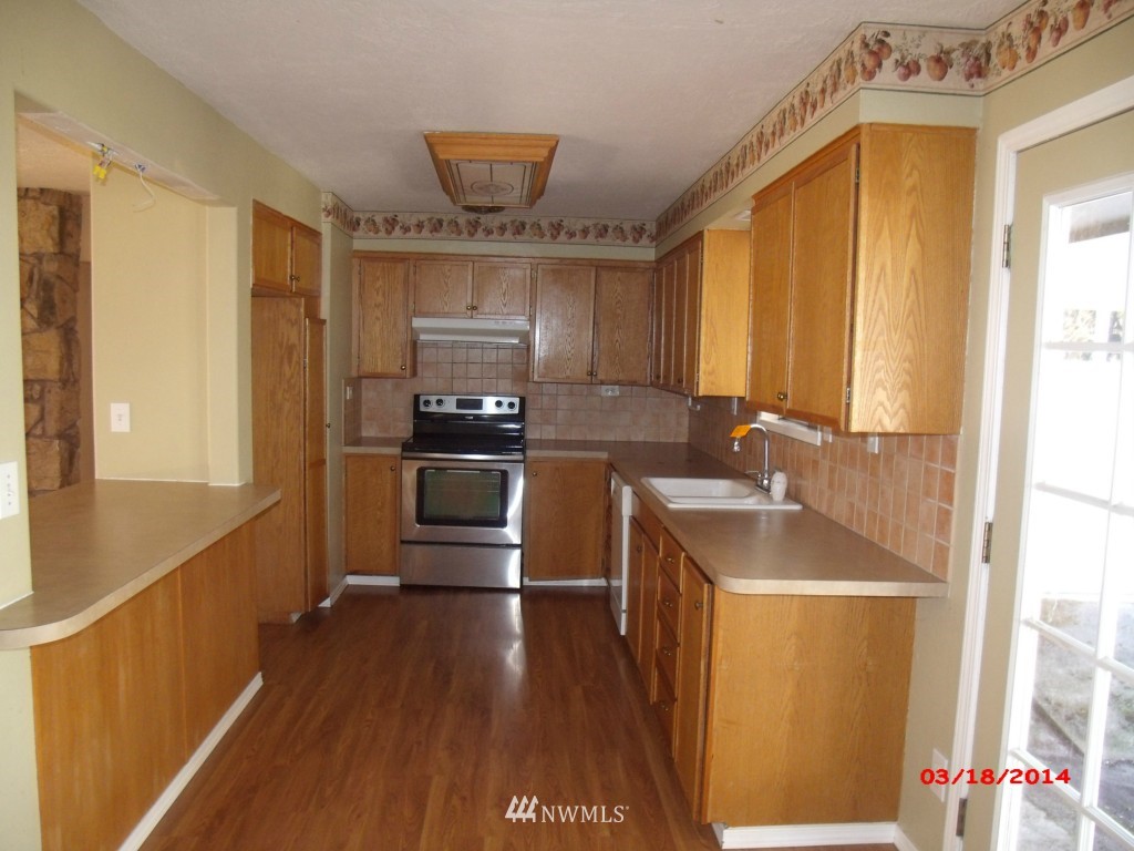 356 Holcomb Road Kelso, WA 98626 - Photo 2 of 24 Gallery Image 2