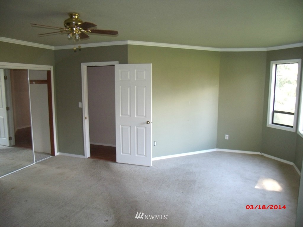 356 Holcomb Road Kelso, WA 98626 - Photo 11 of 24 Gallery Image 11