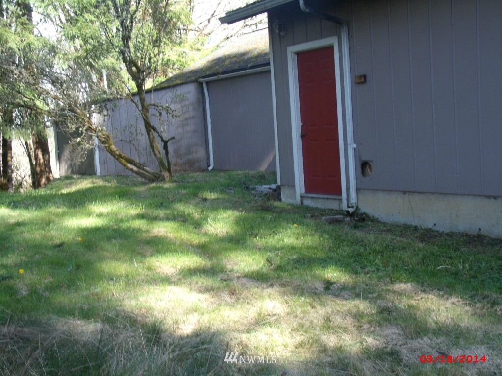 356 Holcomb Road Kelso, WA 98626 - Photo 4 of 24 Gallery Image 4