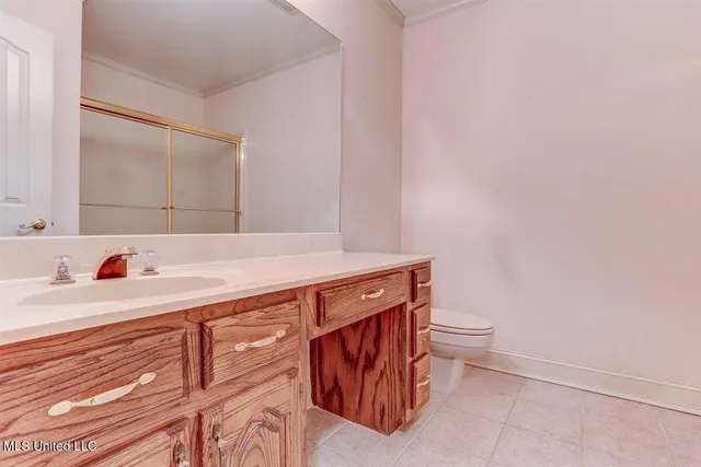 $355,000 | 8500 Cedar Lake Drive North, Walls, MS 38680