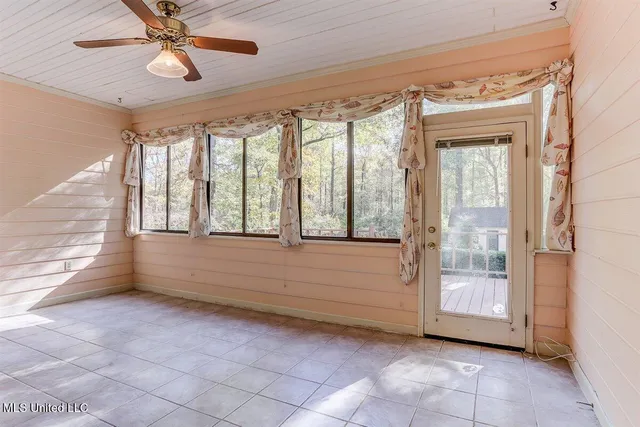 $355,000 | 8500 Cedar Lake Drive North, Walls, MS 38680