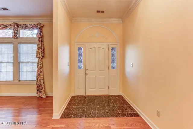 $355,000 | 8500 Cedar Lake Drive North, Walls, MS 38680