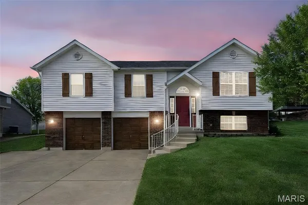 $350,000 | 1627 Trinity Circle, Arnold, MO 63010