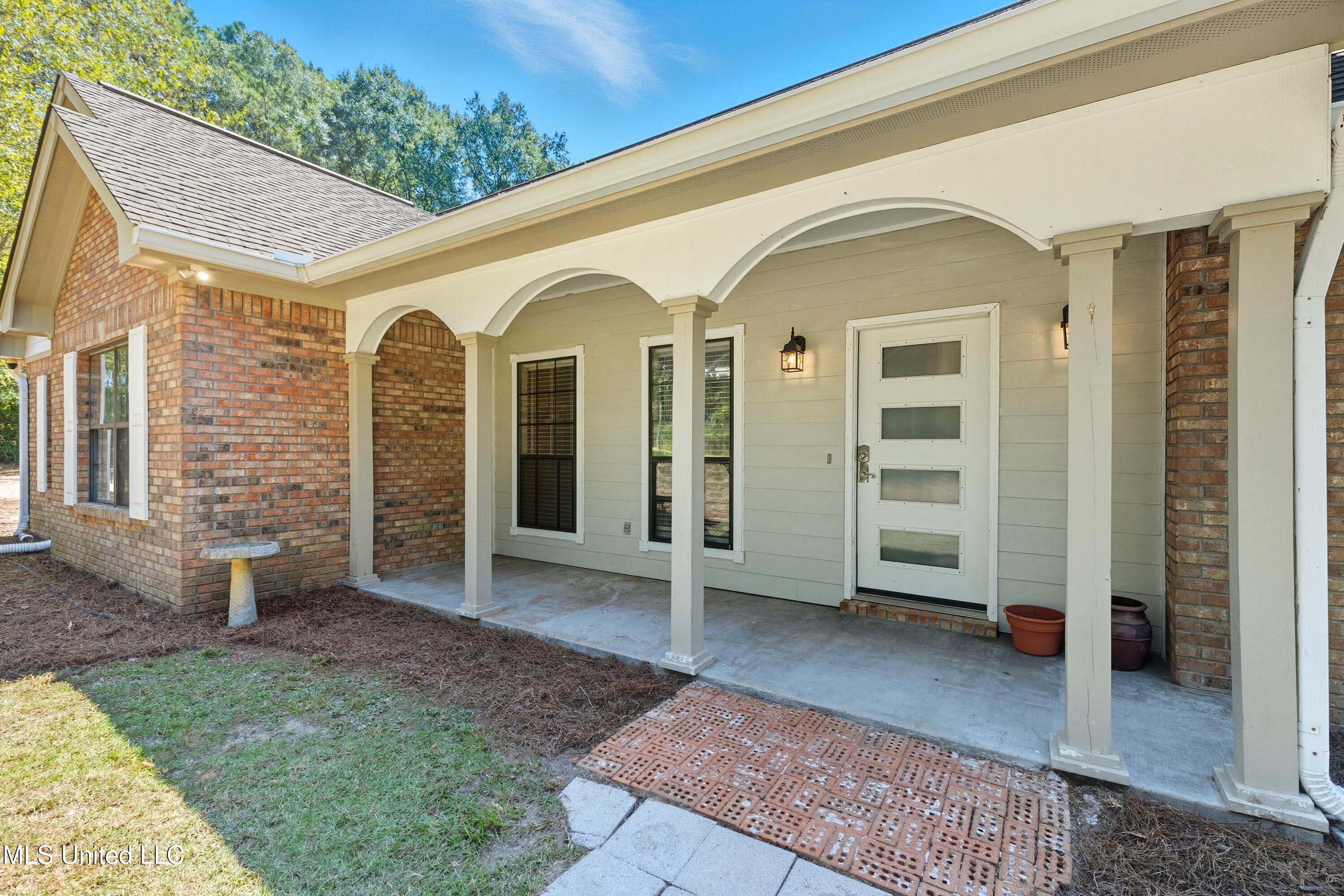 51 Nobles Road Sumrall, MS 39482 - Photo 2 of 27 2-print-R61_0431 Jason Colip