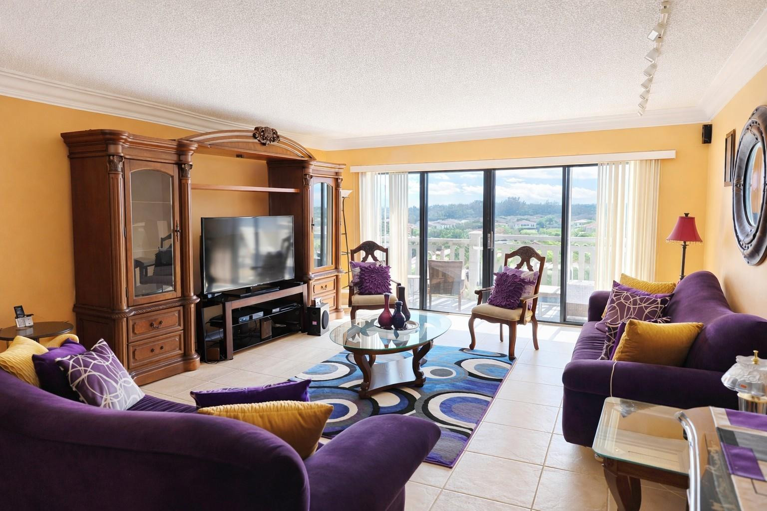 800 Northeast 195th Street, Unit 606 Miami, FL 33179 - Photo 6 of 24 Photo 6