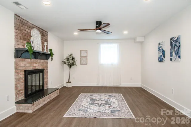 $399,800 | 6229 Mountain Grove Road, Hickory, NC 28602