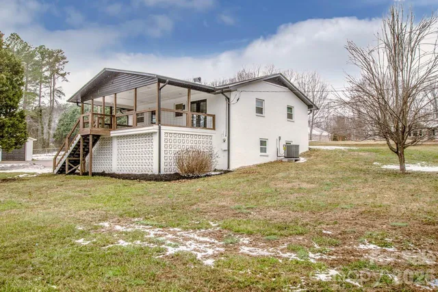 $399,800 | 6229 Mountain Grove Road, Hickory, NC 28602