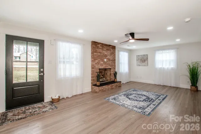 $399,800 | 6229 Mountain Grove Road, Hickory, NC 28602