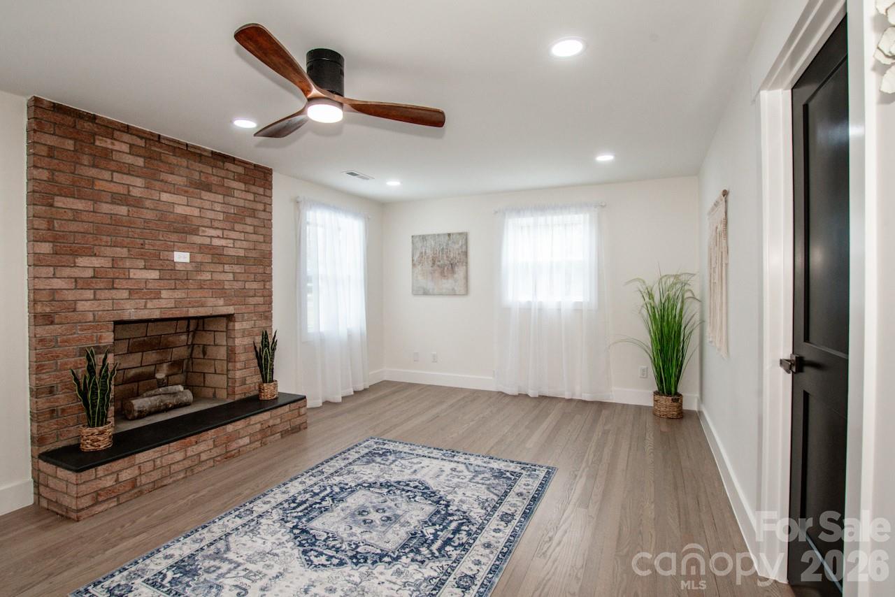 6229 Mountain Grove Road Hickory, NC 28602 - Photo 8 of 41