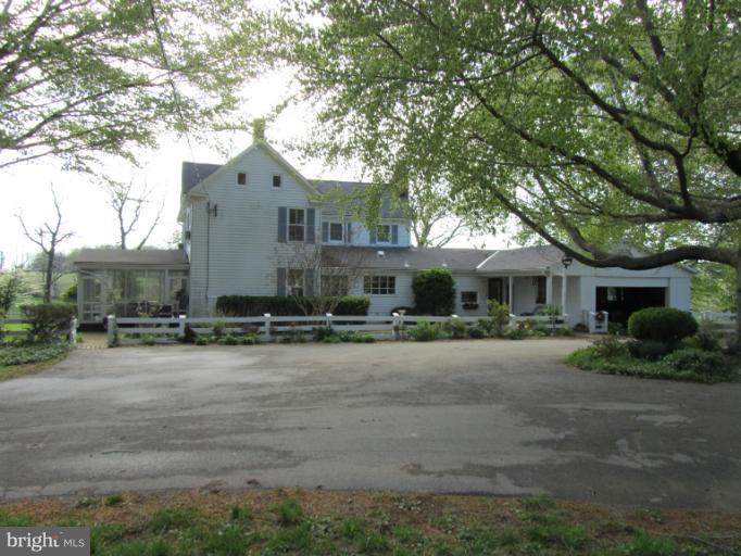 17110 Comus Road Dickerson, MD 20842 - Photo 14 of 15 Exterior (Rear)