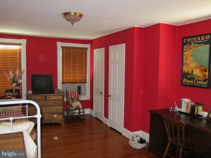 17110 Comus Road Dickerson, MD 20842 - Photo 4 of 15 Bedroom