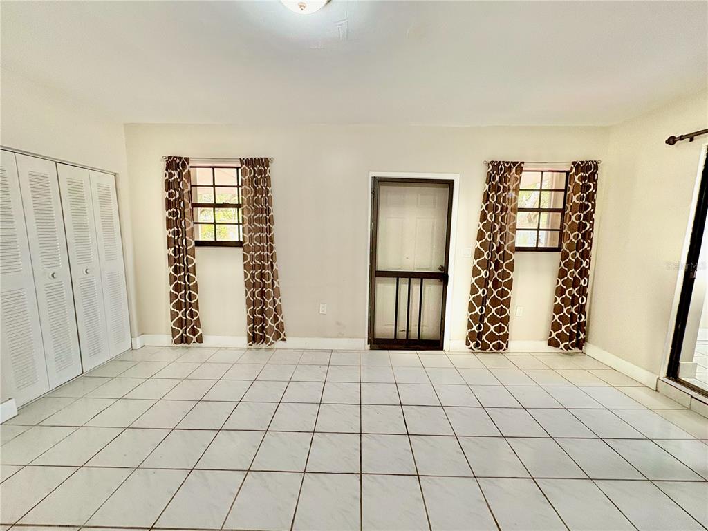 10774 Southwest 175th Terrace Miami, FL 33157 - Photo 14 of 55