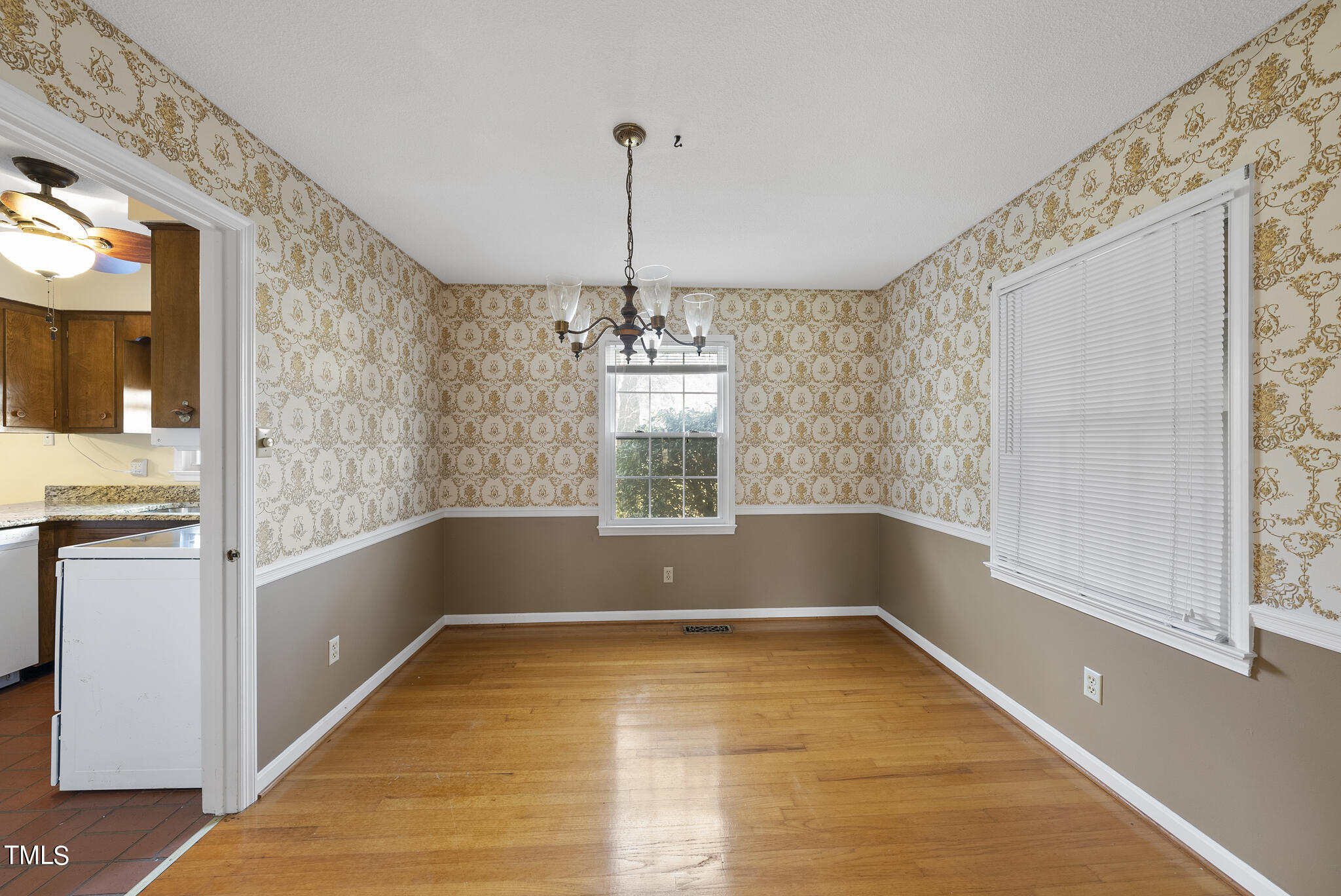5209 Fireside Drive Raleigh, NC 27609 - Photo 16 of 33 DSC00186