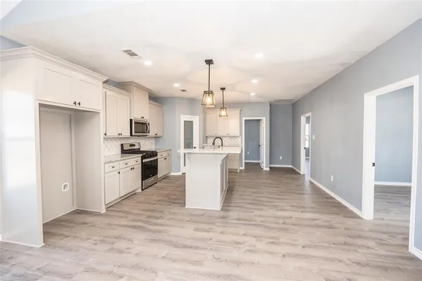 $245,000 | 307 Bonham Street, Nocona, TX 76255