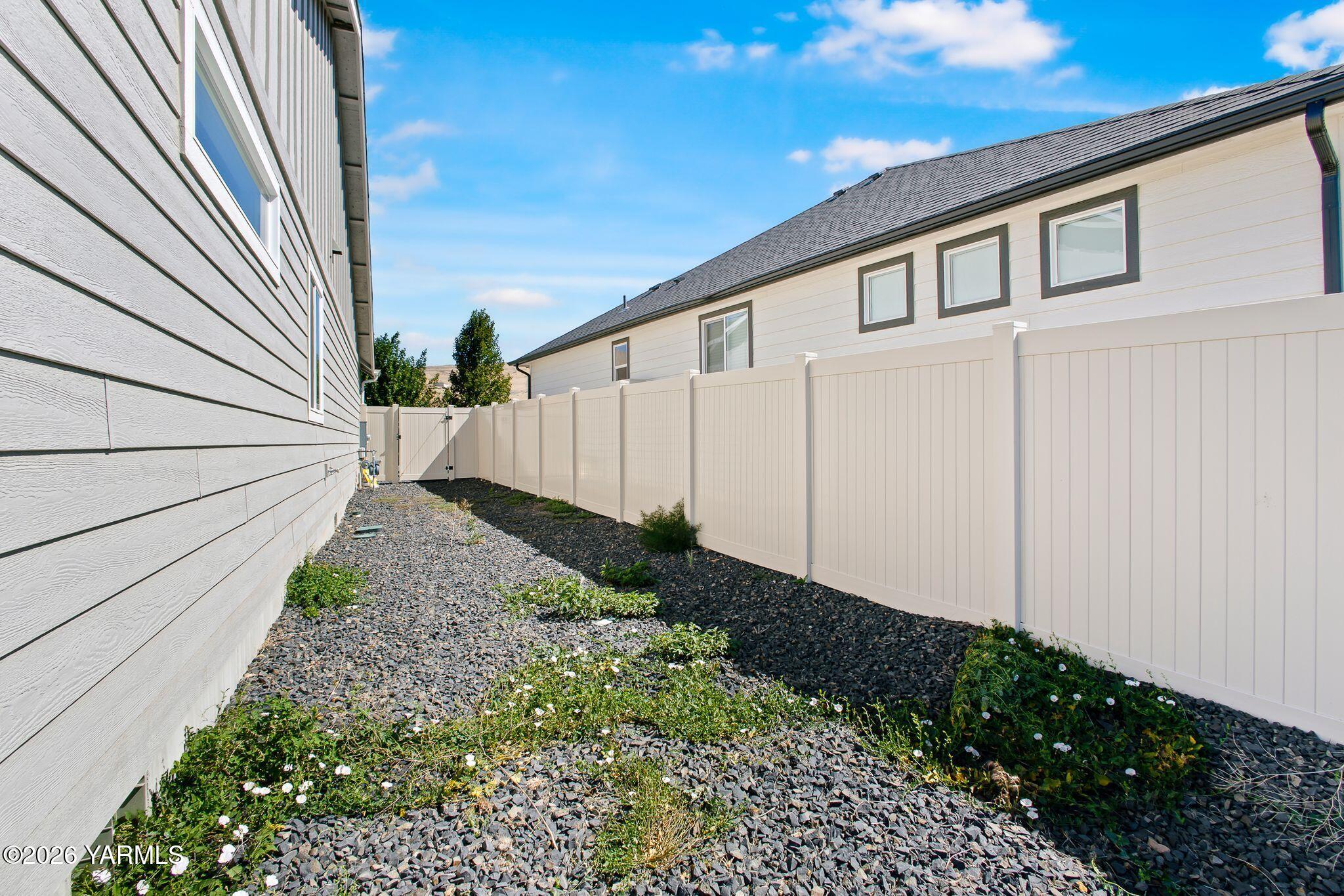 5406 Wildrye Loop Yakima, WA 98901 - Photo 33 of 33 5406 Wildrye Lp