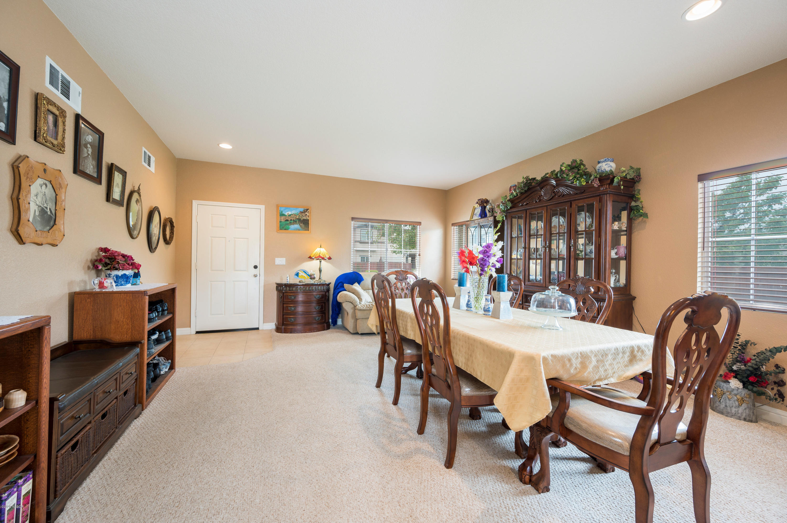 1114 Conception Drive Lompoc, CA 93436 - Photo 6 of 35 1114 Conception Lompoc CA-print-007-022-