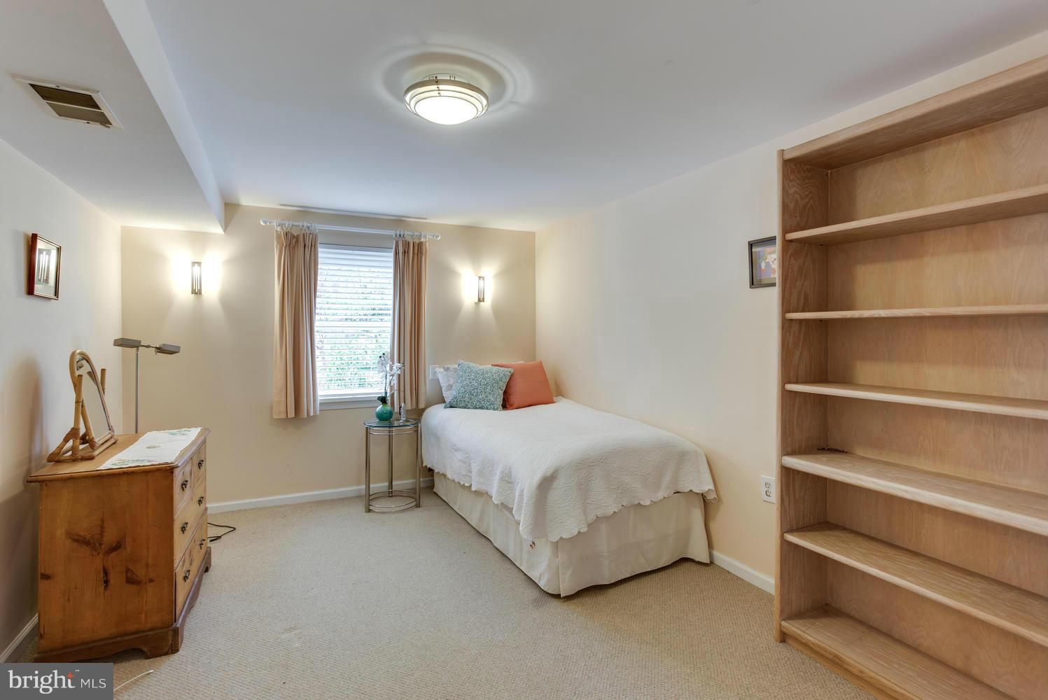 5607 Newington Road Bethesda, MD 20816 - Photo 13 of 20 Bedroom