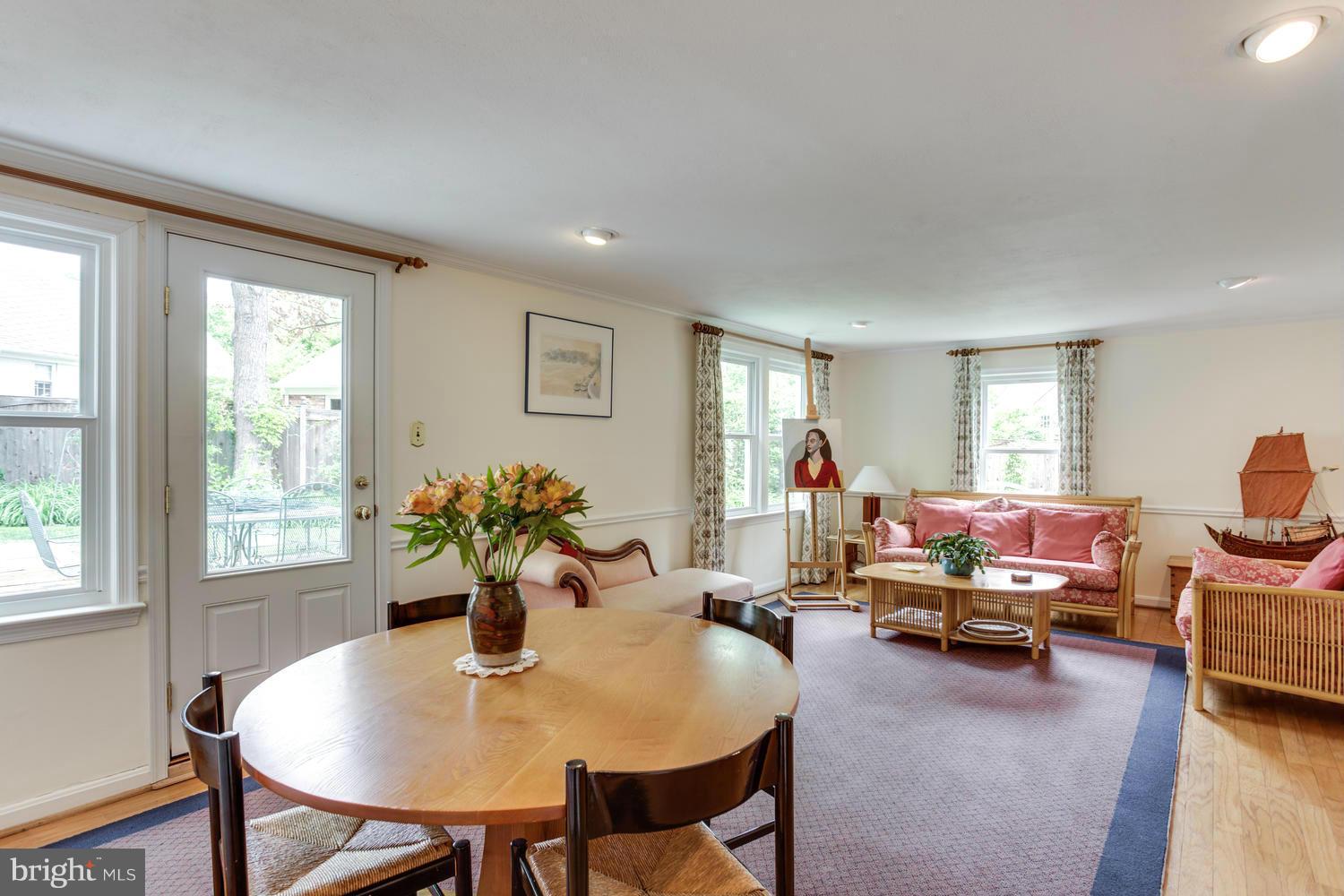 5607 Newington Road Bethesda, MD 20816 - Photo 14 of 20 Family Room
