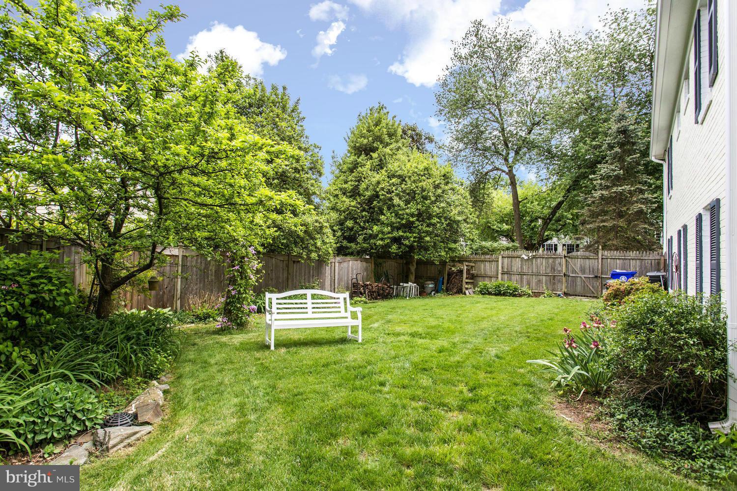 5607 Newington Road Bethesda, MD 20816 - Photo 19 of 20 Exterior (Rear)