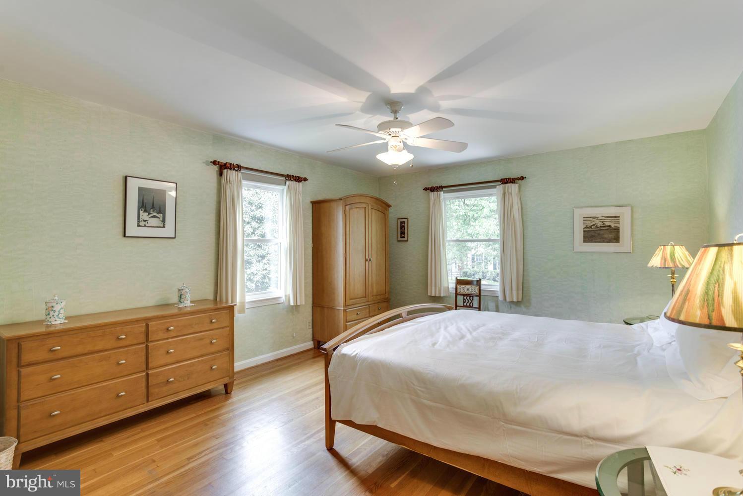 5607 Newington Road Bethesda, MD 20816 - Photo 8 of 20 Bedroom (Master)