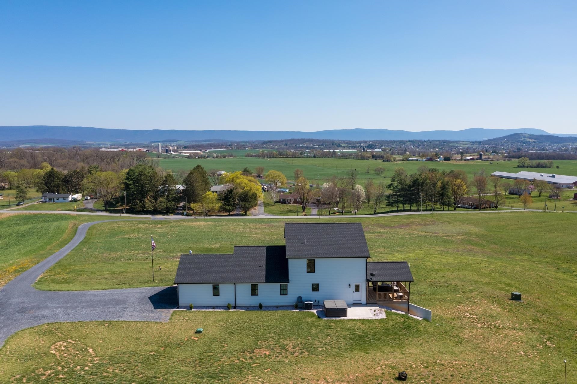 16867 Andrick Mill Road Timberville, VA 22853 - Photo 3 of 36 Gallery Image 3