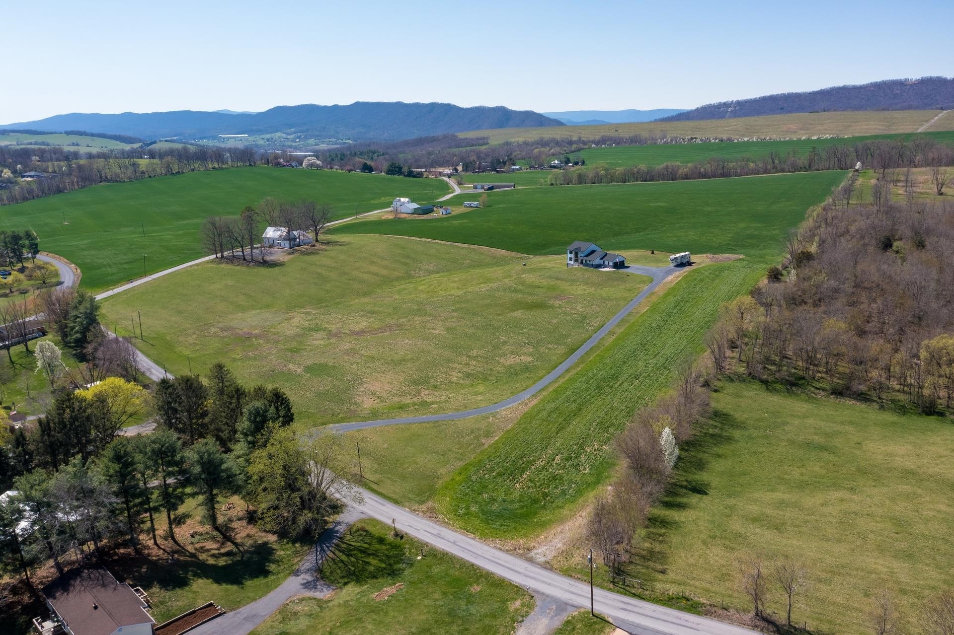 16867 Andrick Mill Road Timberville, VA 22853 - Photo 6 of 36 Gallery Image 6