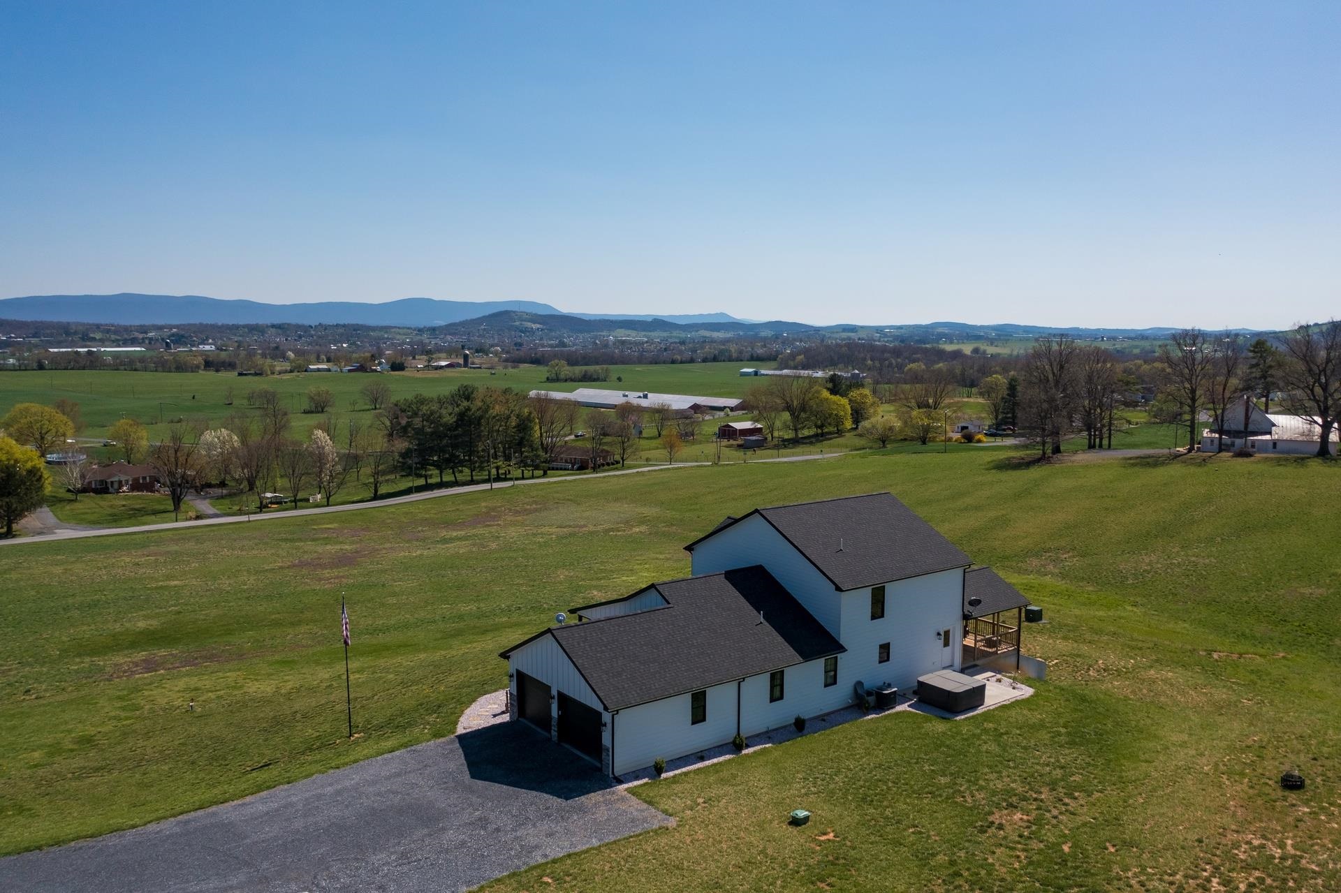 16867 Andrick Mill Road Timberville, VA 22853 - Photo 7 of 36 Gallery Image 7