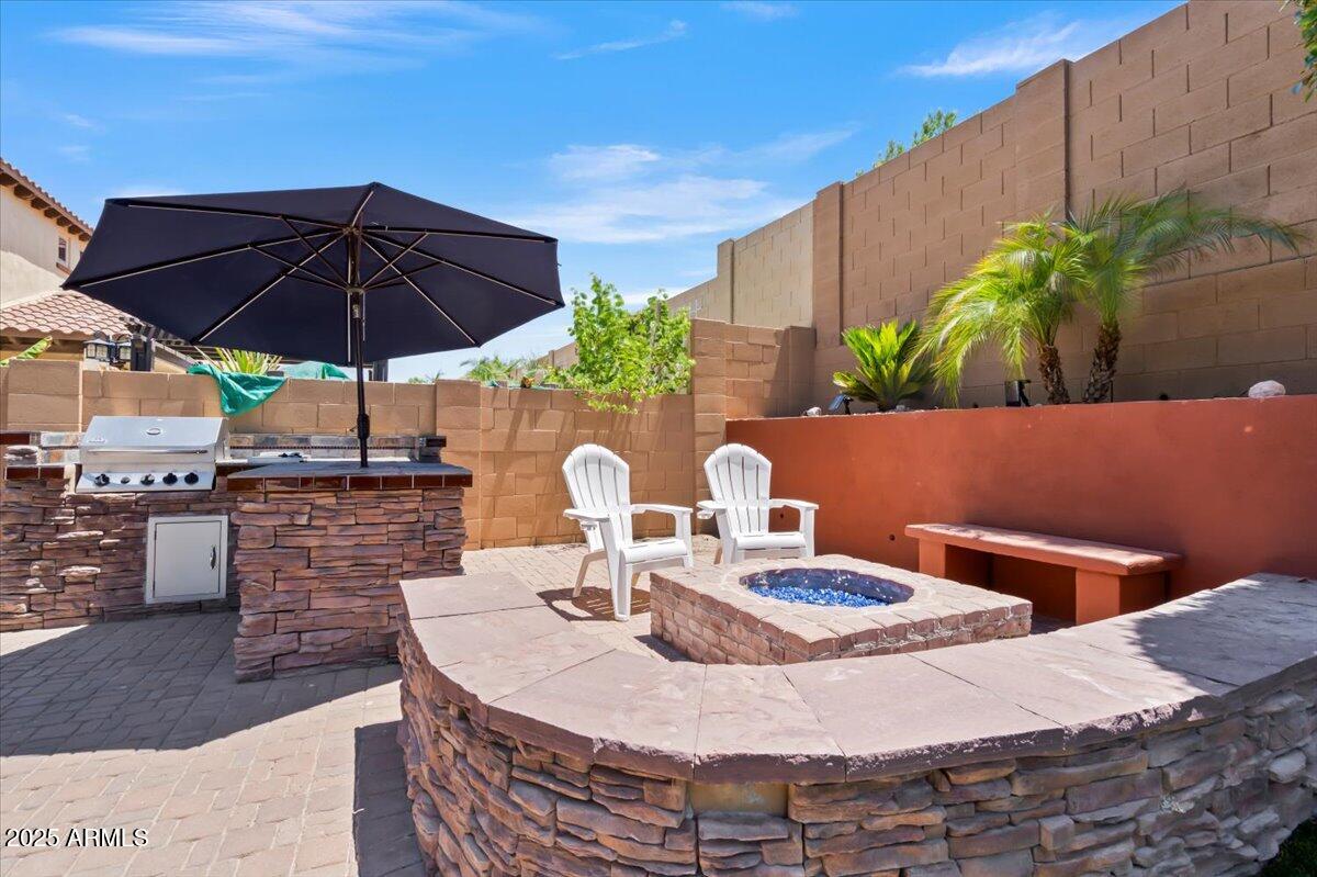 20723 West Main Street Buckeye, AZ 85396 - Photo 5 of 109 20723 W Main-Outdoor Kitchen