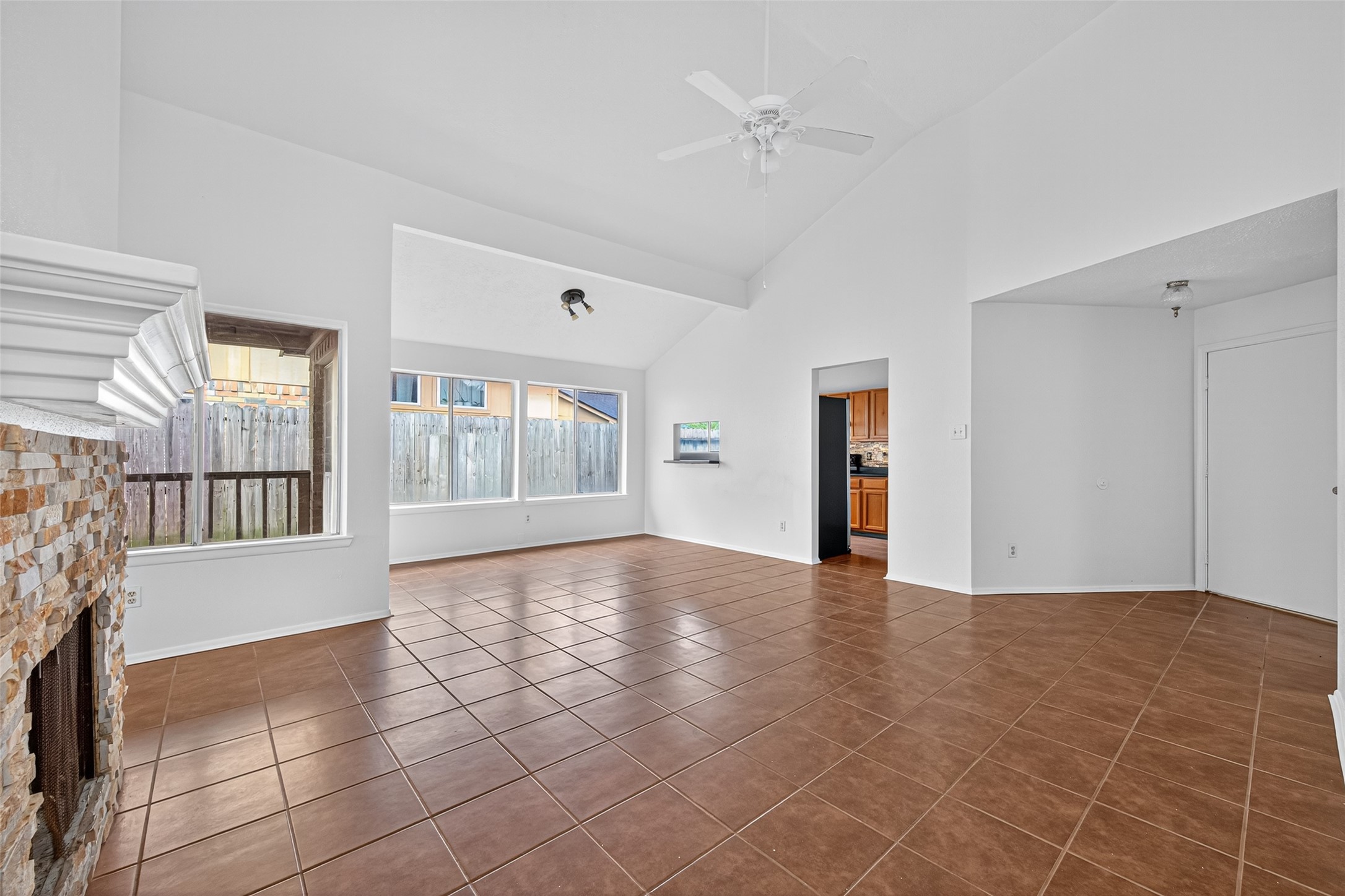 4726 Hickorygate Drive Spring, TX 77373 - Photo 3 of 37