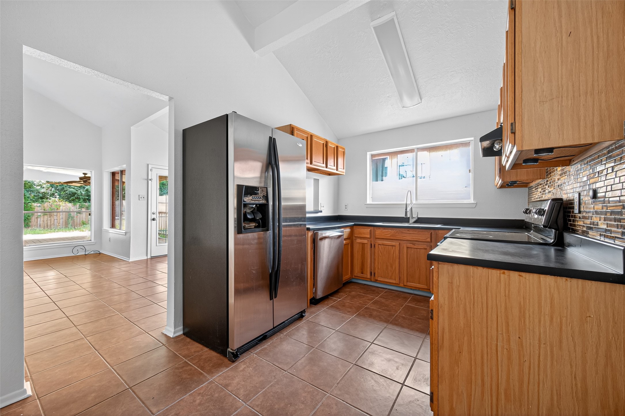 4726 Hickorygate Drive Spring, TX 77373 - Photo 9 of 37