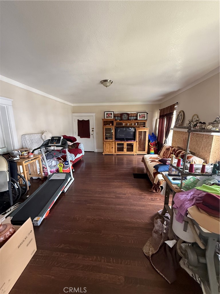 1403 Elm Avenue Long Beach, CA 90813 - Photo 12 of 13