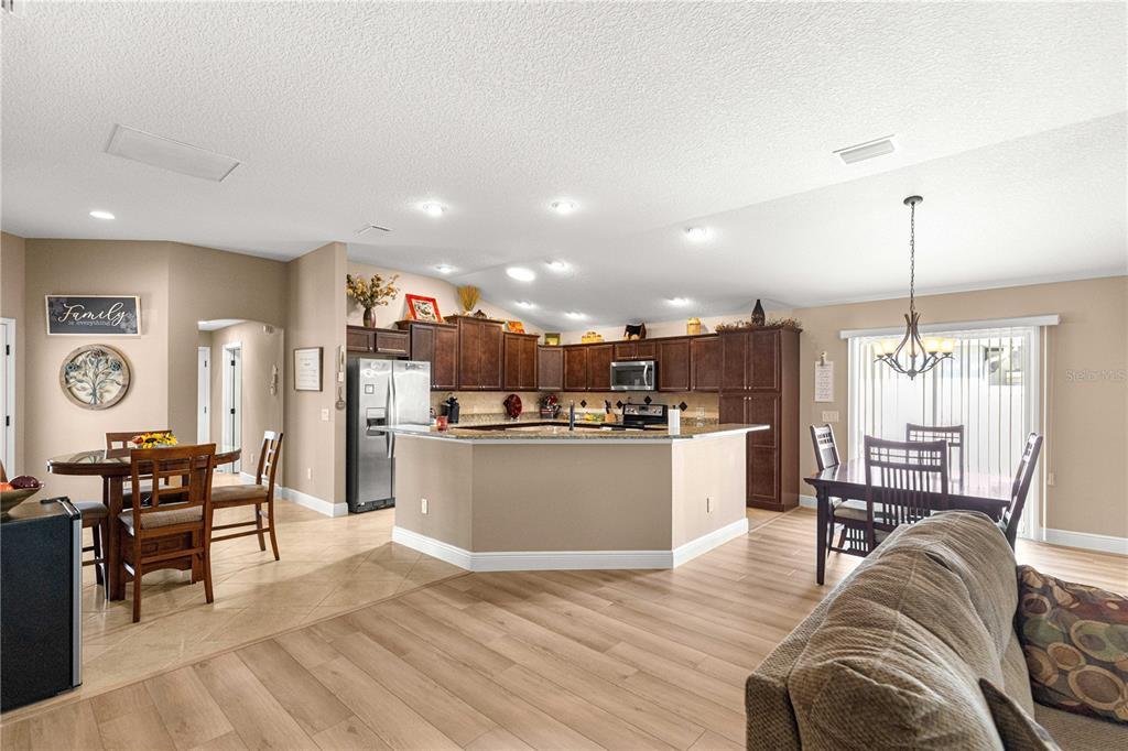 2859 Resmondo Road The Villages, FL 32163 - Photo 11 of 59