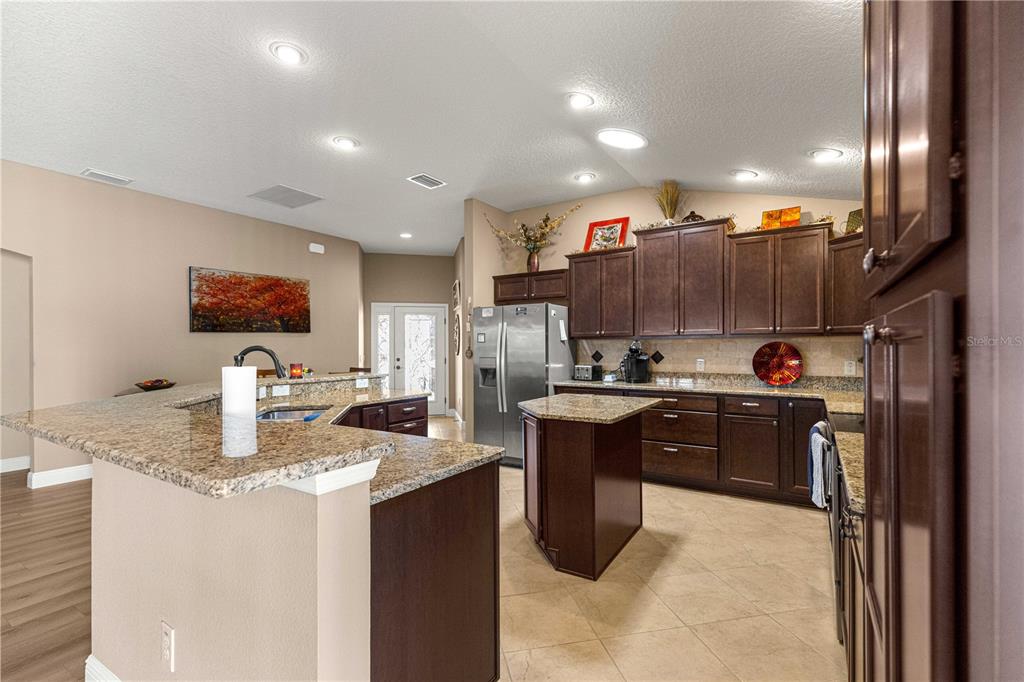 2859 Resmondo Road The Villages, FL 32163 - Photo 16 of 59