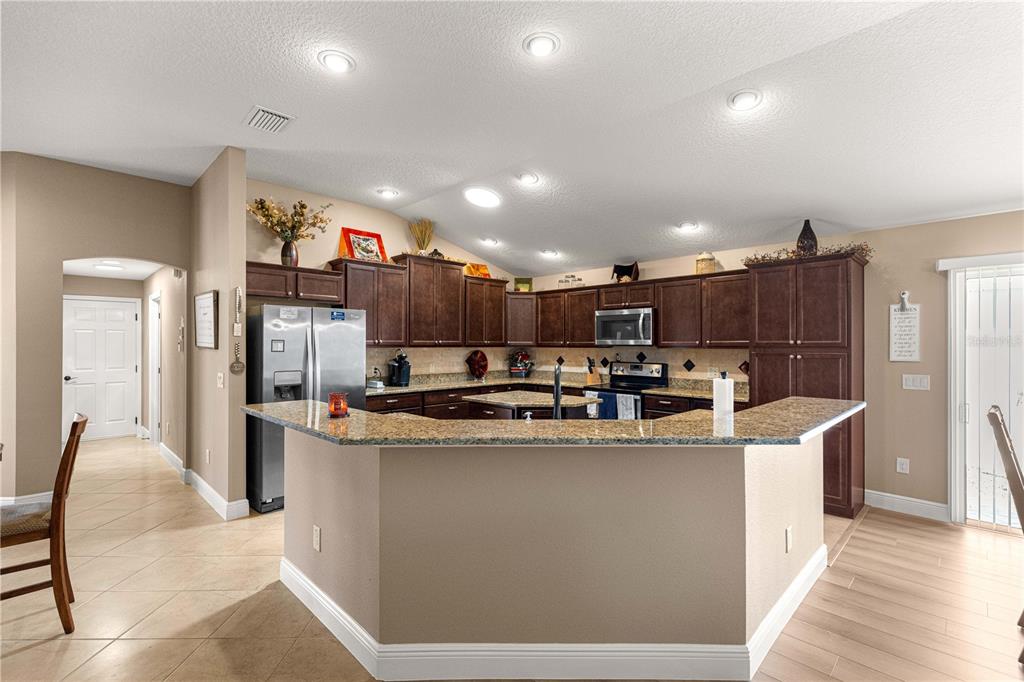 2859 Resmondo Road The Villages, FL 32163 - Photo 17 of 59
