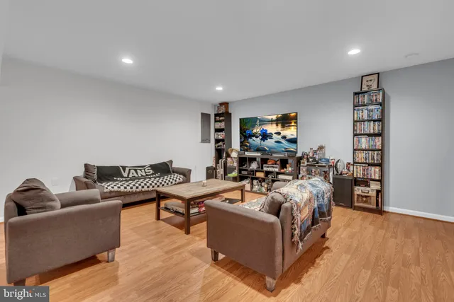 $350,000 | 3020 Indiana Avenue, Baltimore, MD 21227