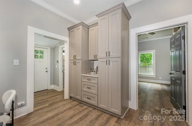 a view of walk in closet