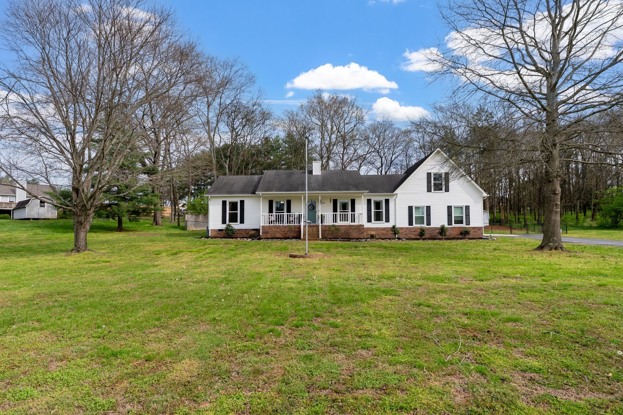 405 White Oak Trail Spring Hill, TN 37174 - Photo 2 of 53