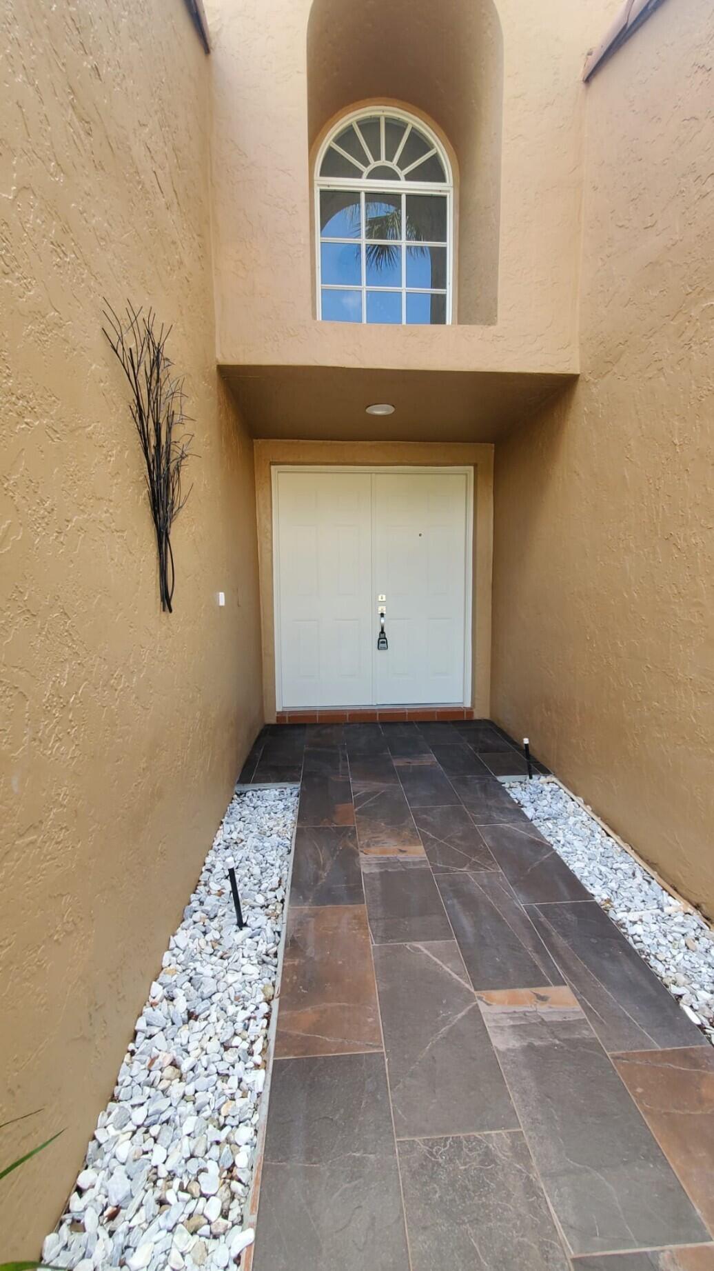 11118 Autoro Court Boca Raton, FL 33498 - Photo 2 of 28 6d25258812f3-IMG_20231029_WA0056_copy_10