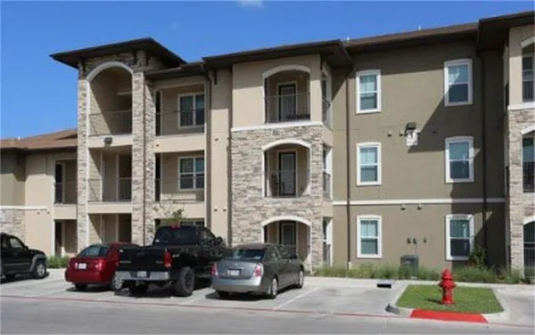 $638 | 3220 Galeno Crossing, Brownsville, TX 78526
