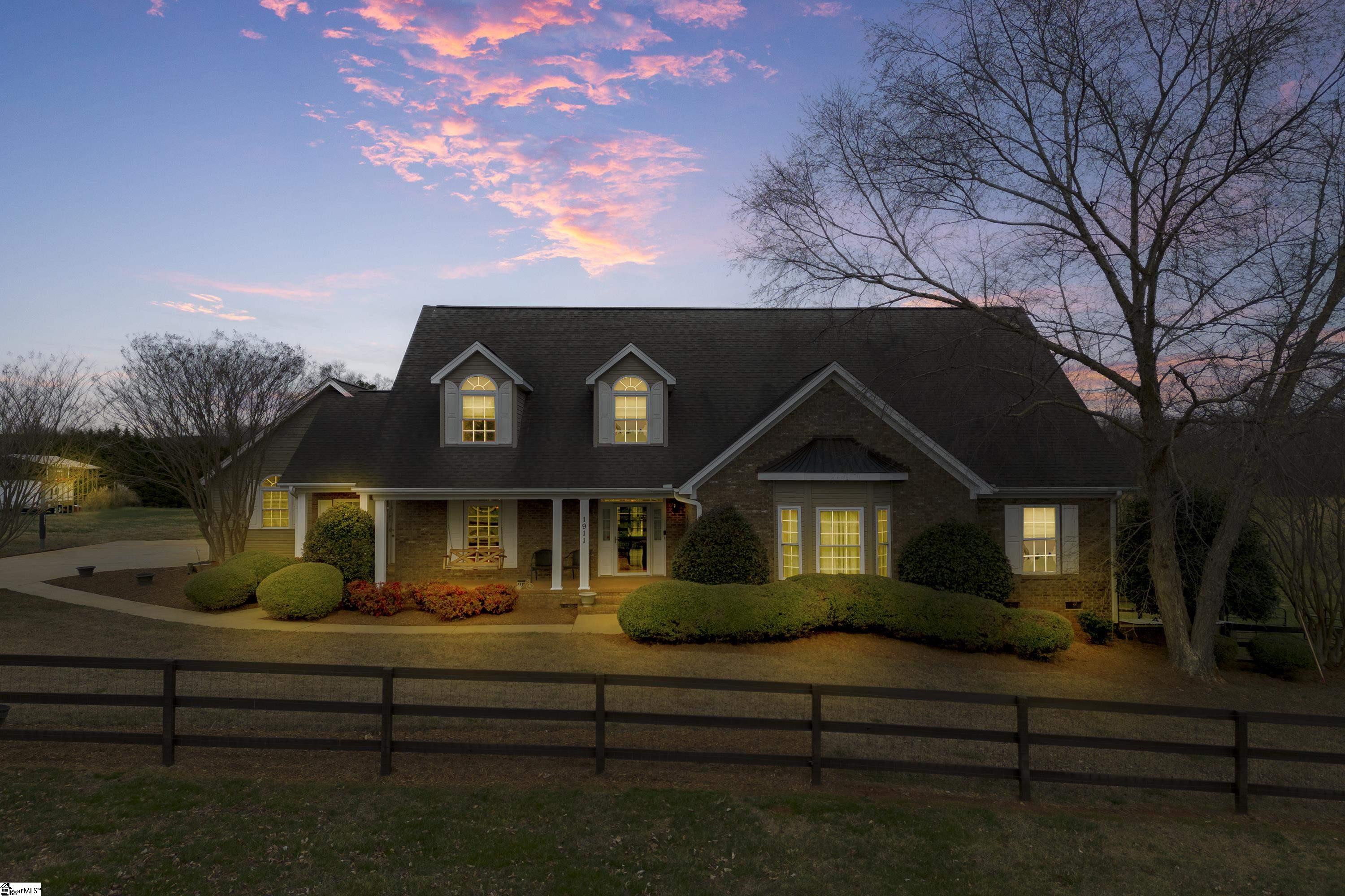 1911 Sharon Road Woodruff, SC 29388 - Photo 2 of 22 Gallery Image 2