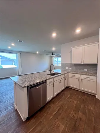 $2,000 | 944 Vogel Drive, Georgetown, TX 78626