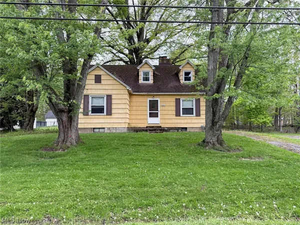 $230,000 | 8060 Paulin Drive, Youngstown, OH 44514