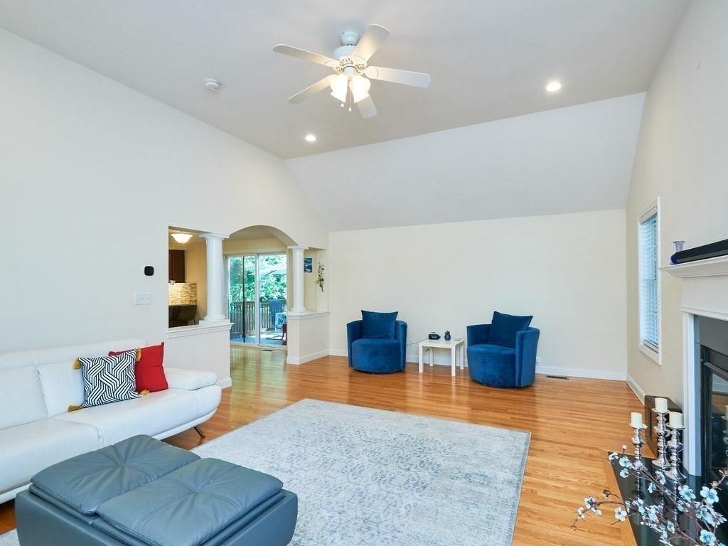 705 Boston Road Billerica, MA 01821 - Photo 6 of 30 Gallery Image 6