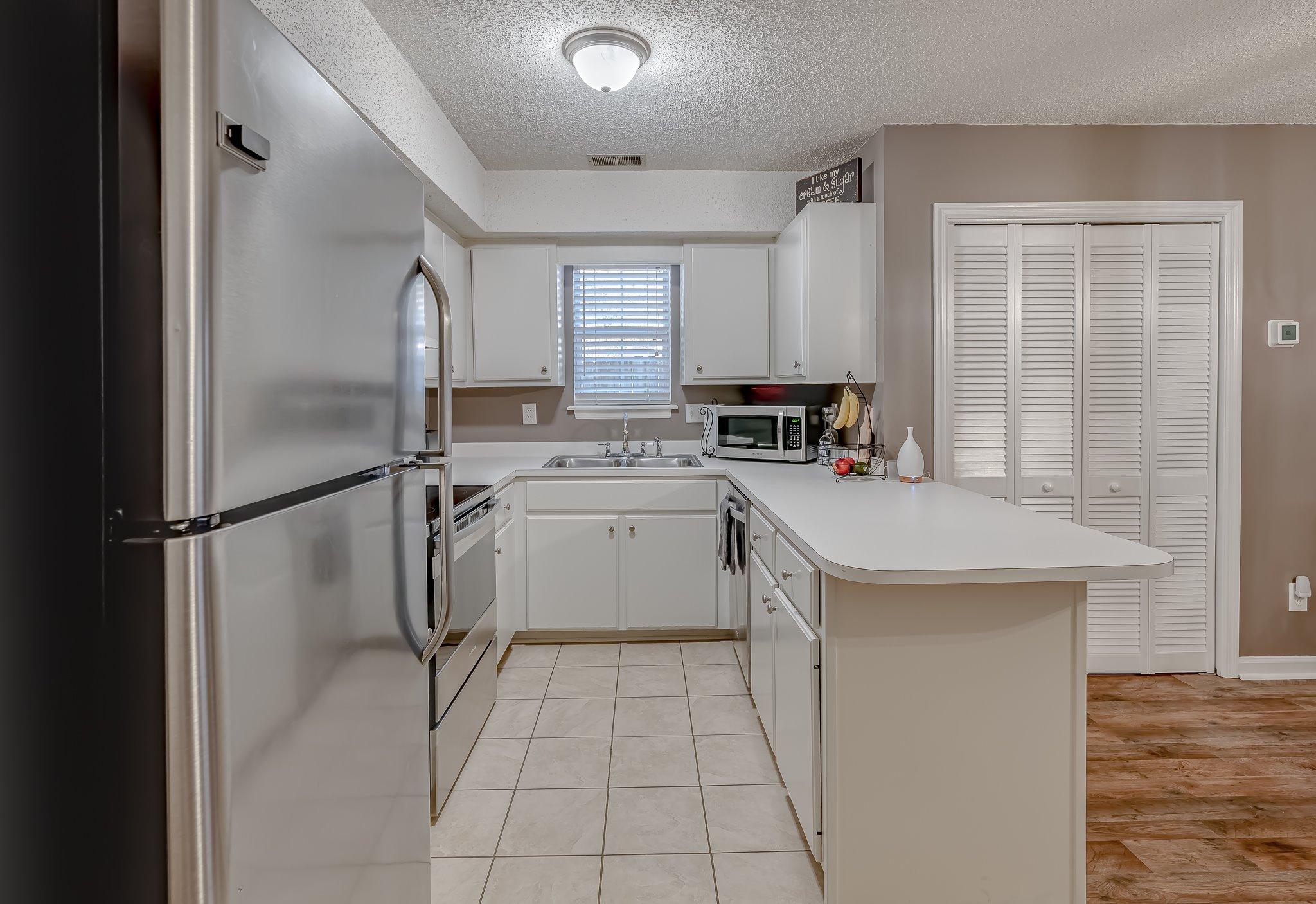 1847 Beechwood Road Charleston, SC 29414 - Photo 8 of 26 08-final-21