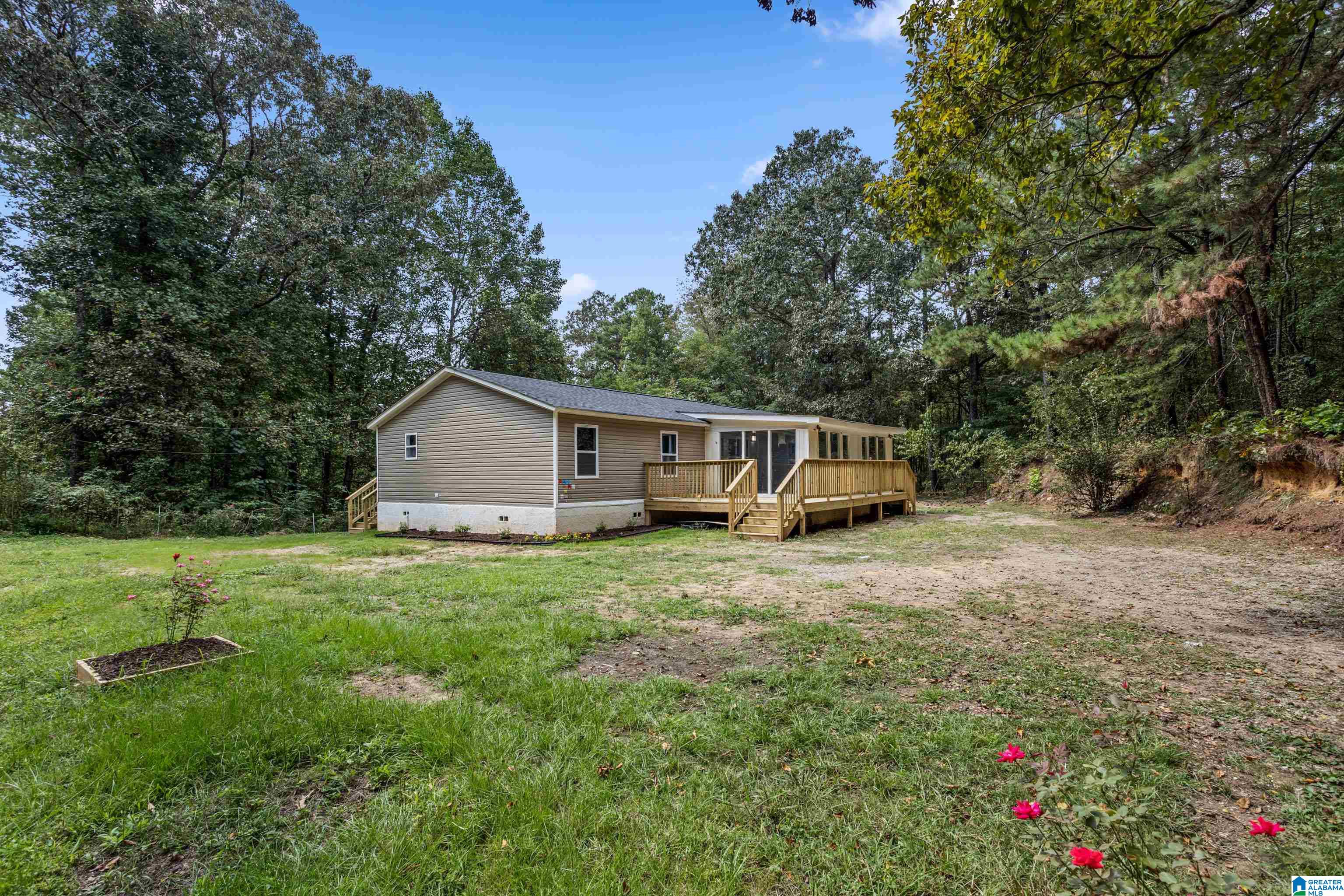 516 Hillside Drive Warrior, AL 35180 - Photo 2 of 27