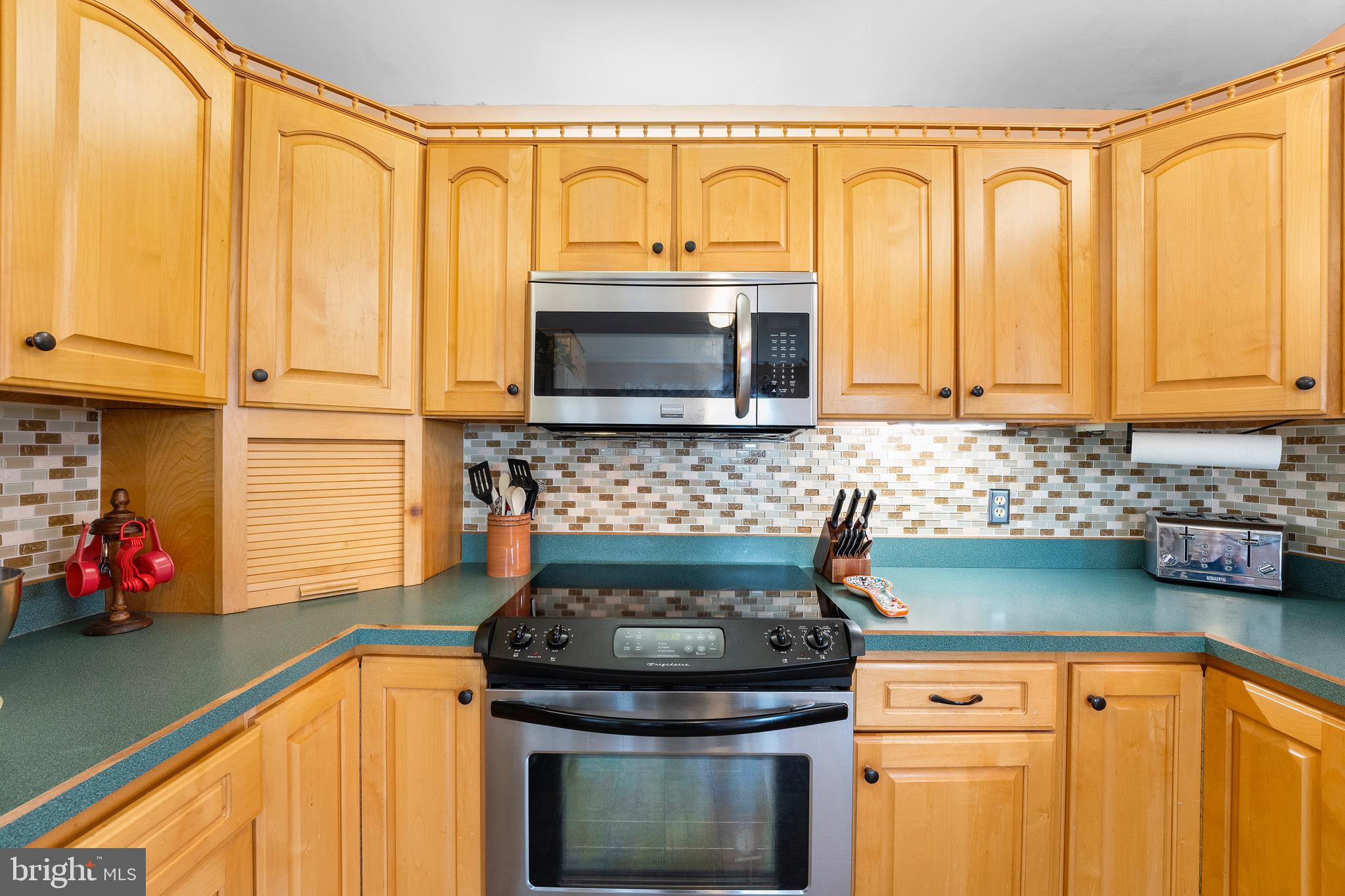 197 McCoury Road Nottingham, PA 19362 - Photo 4 of 30 Gallery Image 4