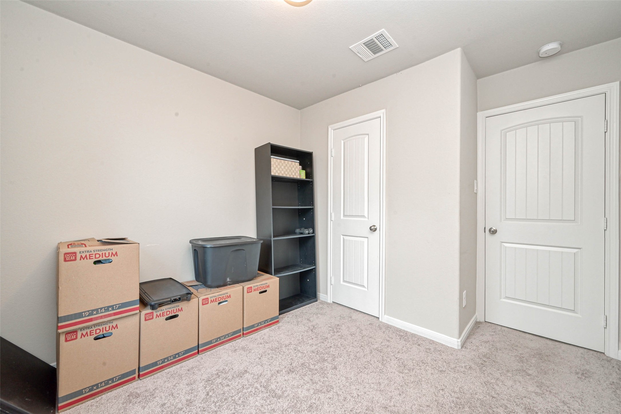 9722 Cargill Street Houston, TX 77029 - Photo 13 of 20 Additional Guest room/ even a possible media room