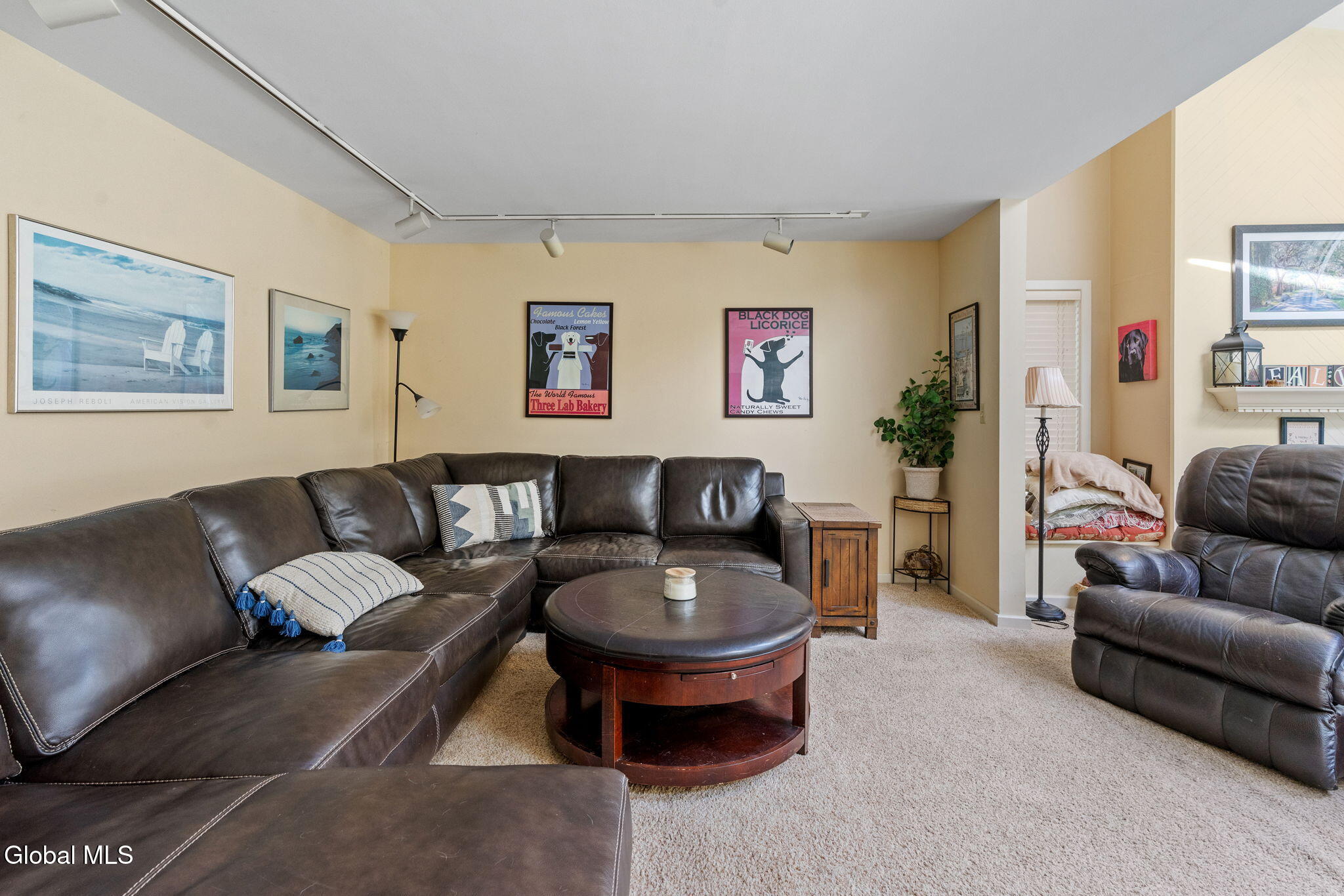 1226 Hempstead Road Niskayuna, NY 12309 - Photo 26 of 54 35-web-or-mls-1226-hempstead-rd