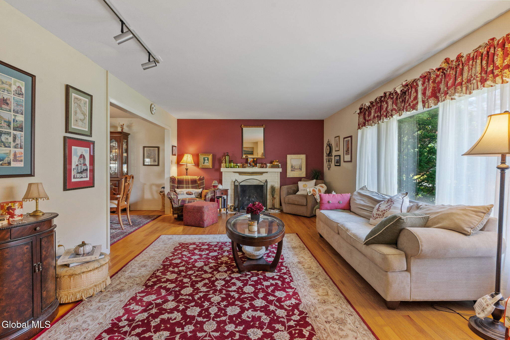 1226 Hempstead Road Niskayuna, NY 12309 - Photo 5 of 54 20-web-or-mls-1226-hempstead-rd