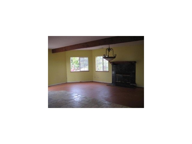8810 Berta Ridge Court Salinas, CA 93907 - Photo 5 of 9 Gallery Image 5